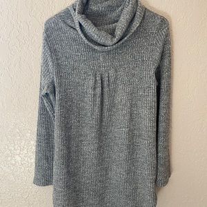 Sweater dress with scoop neck